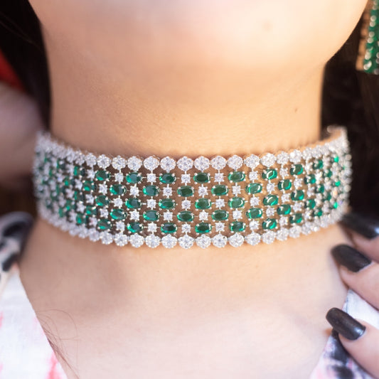 Emerald choker - Green