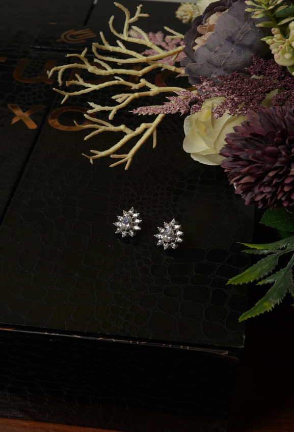 Silver Swaroski Flower Studs